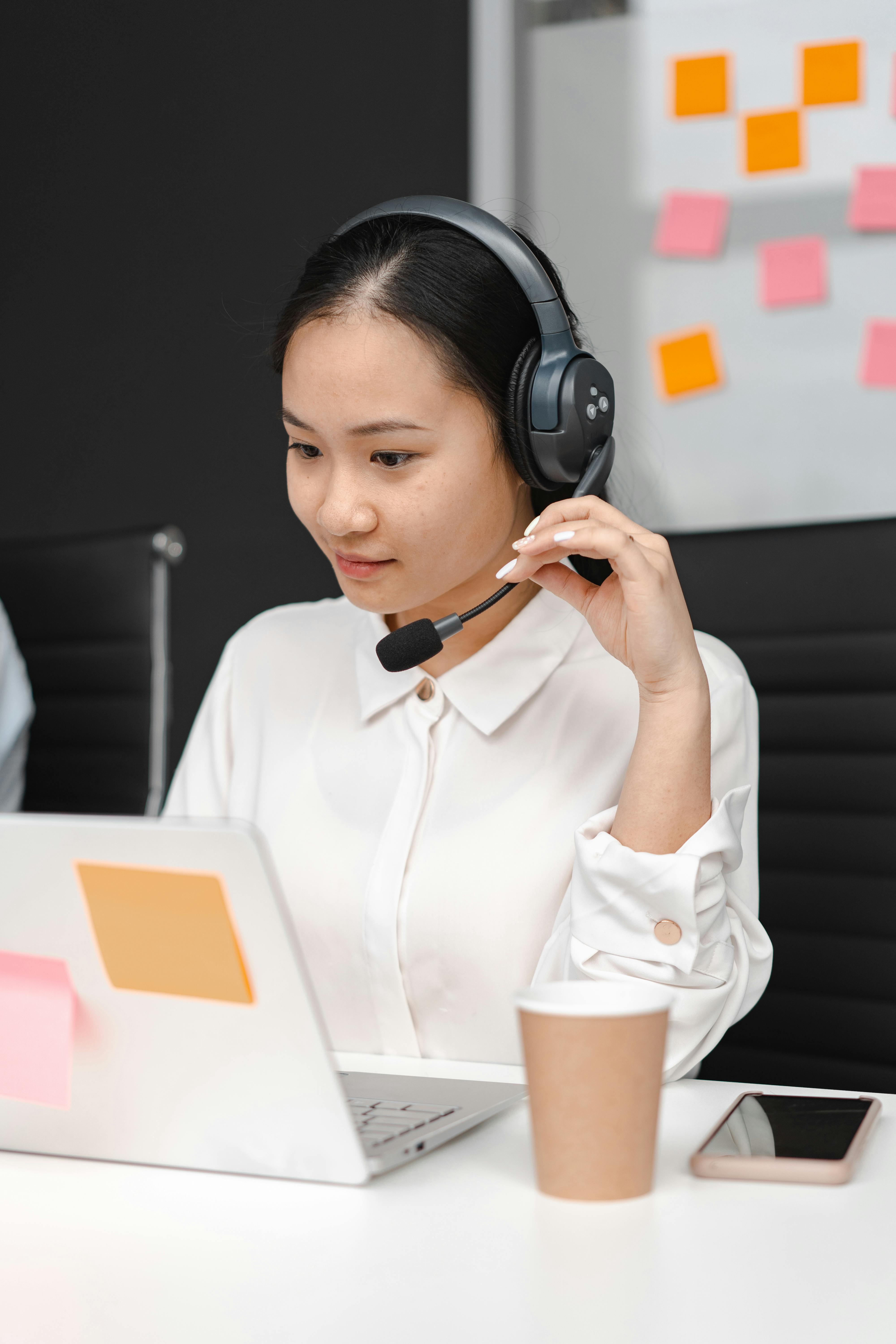 Cloud call center solution feature preview